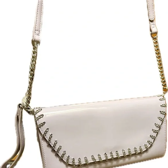 White House Black Market Lavender Clutch with Chain Accent - NWOT - Picture 9 of 10